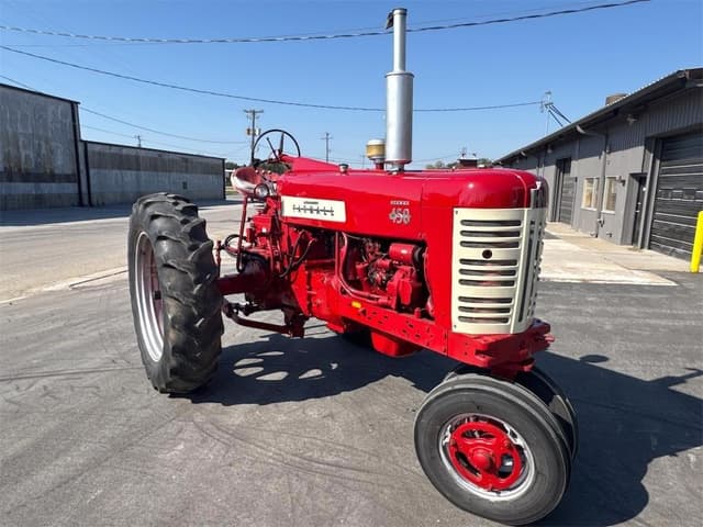 Image of International Harvester 450 equipment image 2