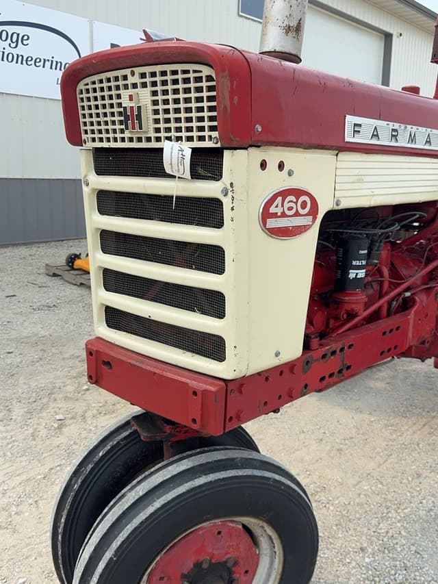 Image of Farmall 460 equipment image 3