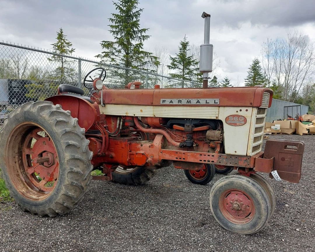 Image of International Harvester 560 Primary image