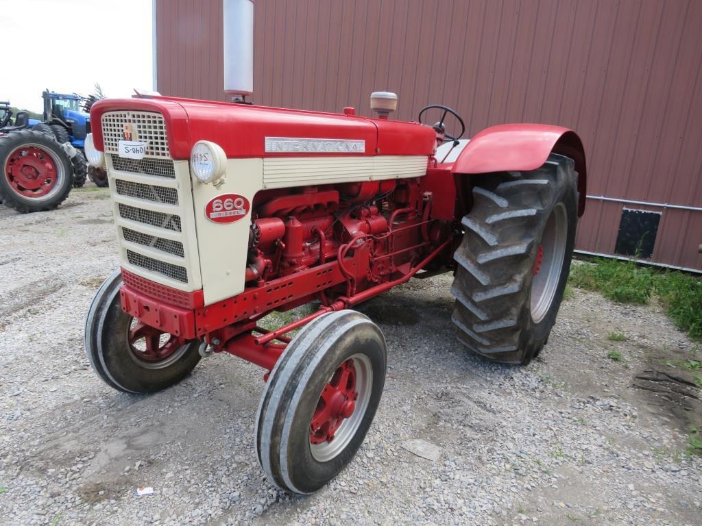 Image of International Harvester 660 Primary image