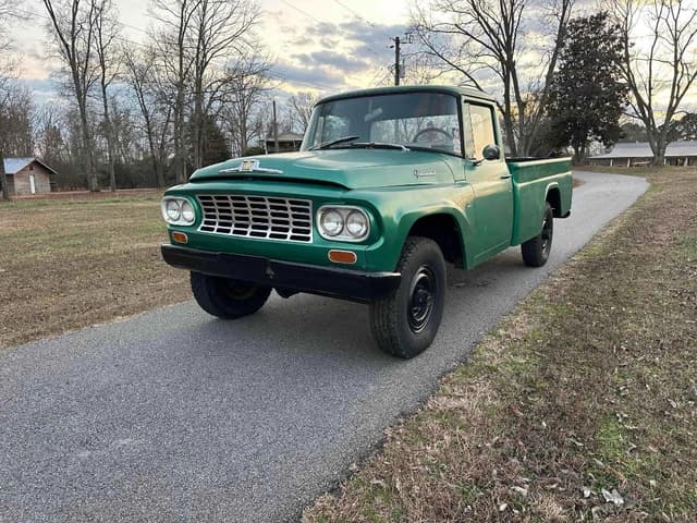 Image of International C1200 equipment image 1