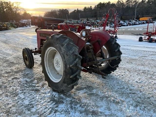 Image of International Harvester D-414 equipment image 3