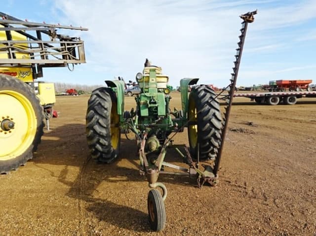 Image of John Deere 3010 equipment image 2