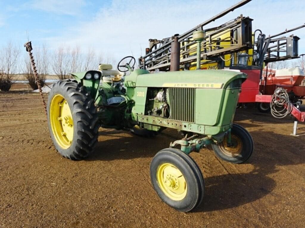 Image of John Deere 3010 Primary image