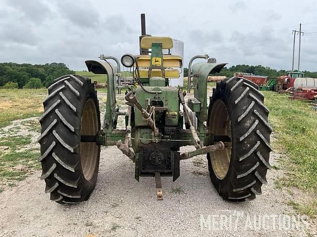 Image of John Deere 3010 equipment image 3