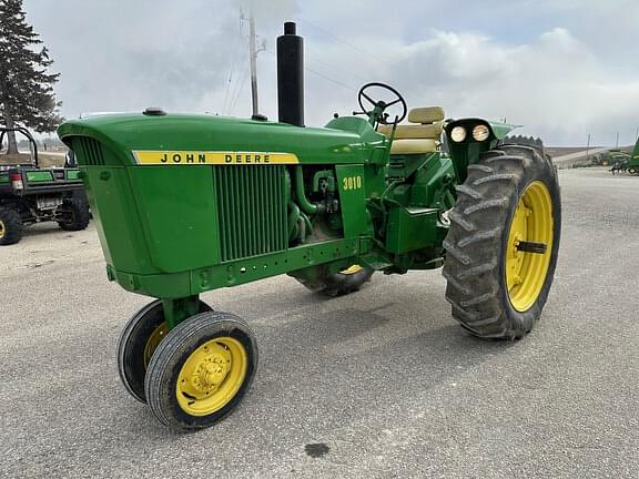 Image of John Deere 3010 Primary image