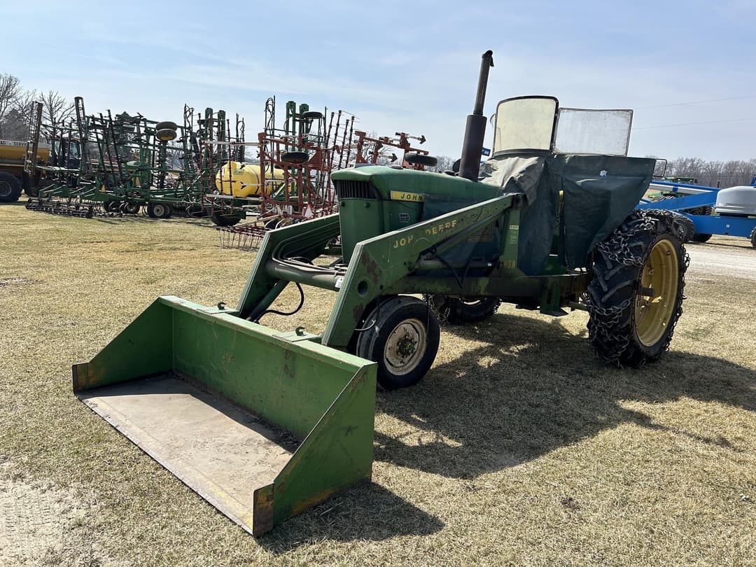 Image of John Deere 3010 Primary image