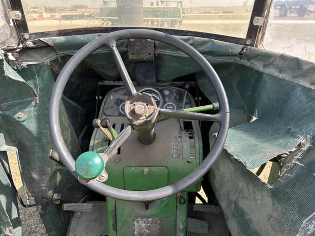 Image of John Deere 3010 equipment image 2