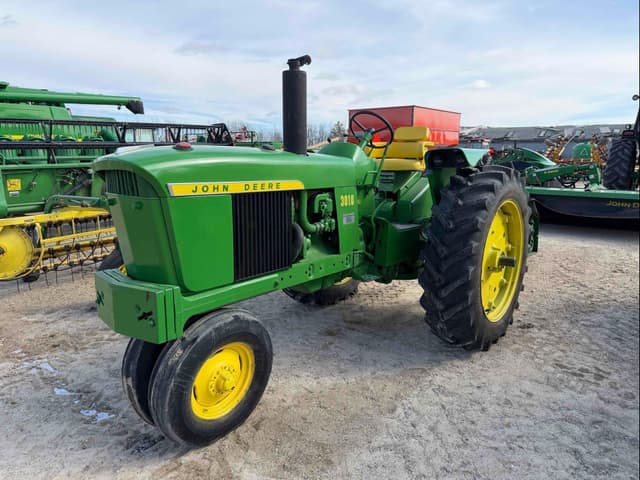 Image of John Deere 3010 equipment image 2
