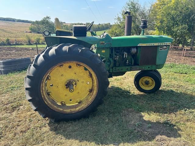Image of John Deere 3010 equipment image 1