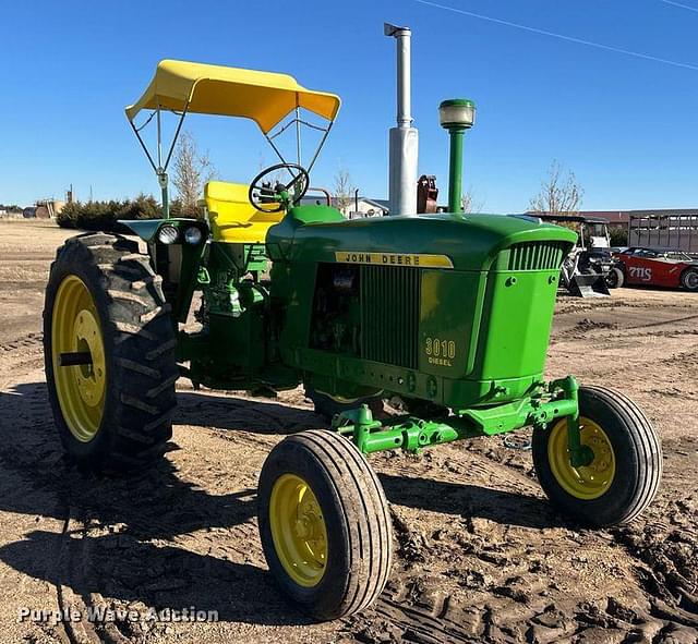 Image of John Deere 3010 equipment image 2