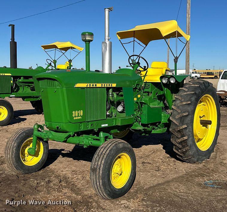 Image of John Deere 3010 Primary image