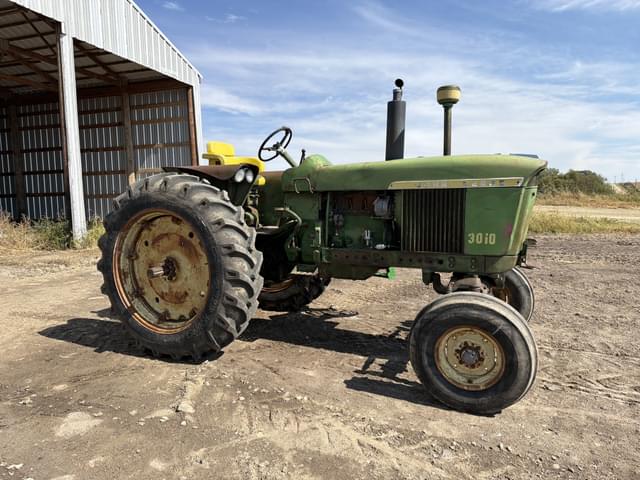 Image of John Deere 3010 equipment image 1