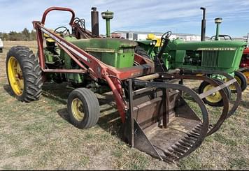 Main image John Deere 4010
