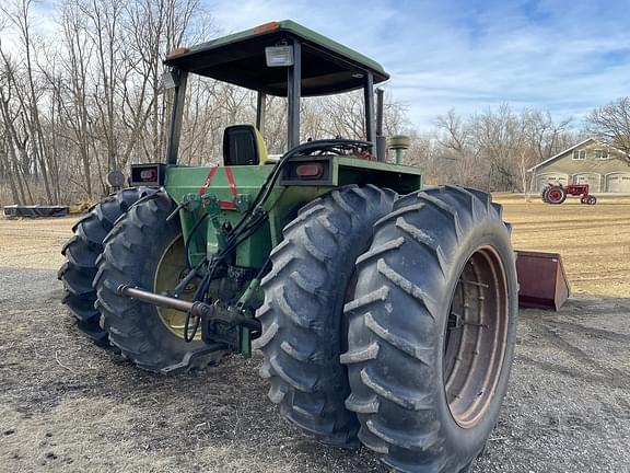Image of John Deere 4010 equipment image 3