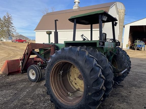 Image of John Deere 4010 equipment image 4