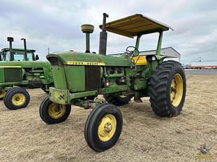 1961 John Deere 4010 Equipment Image0