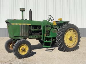 1961 John Deere 4010D Image