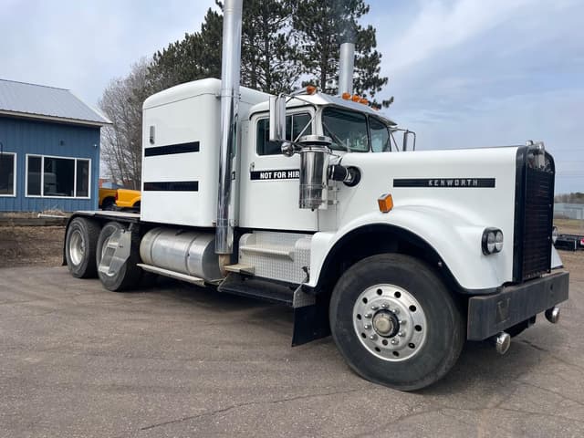 Image of Kenworth W925 equipment image 1
