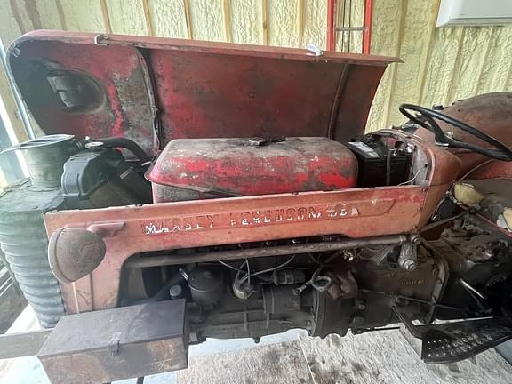 Image of Massey Ferguson 65 equipment image 4