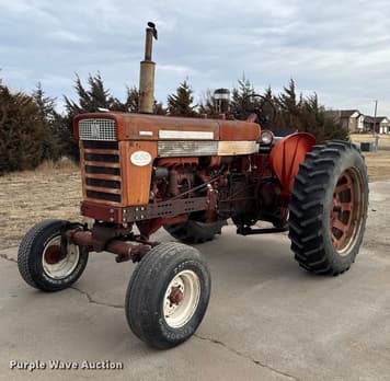 Main image Farmall 560D