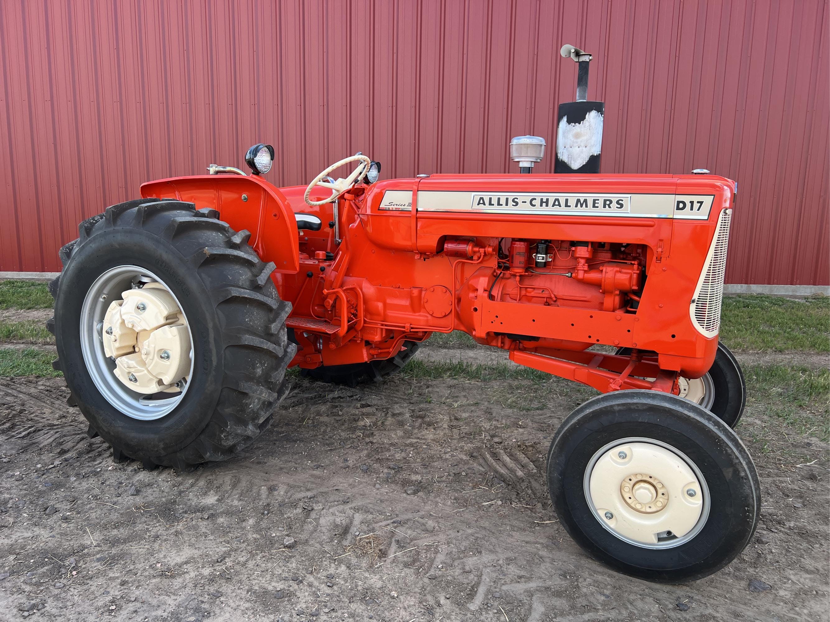Main image Allis Chalmers D17
