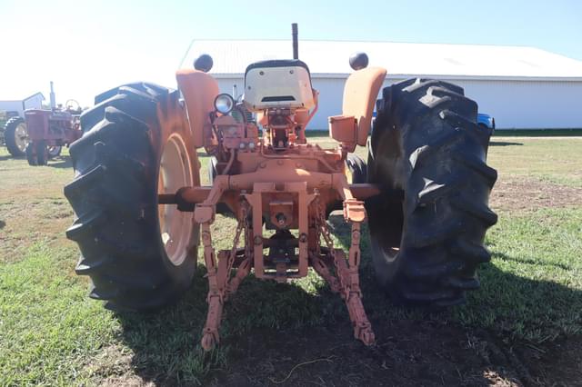 Image of Allis Chalmers D19 equipment image 3
