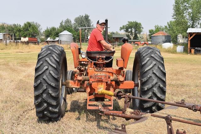 Image of Allis Chalmers D19 equipment image 3