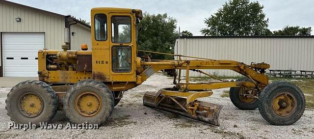 Image of Caterpillar 112E equipment image 3