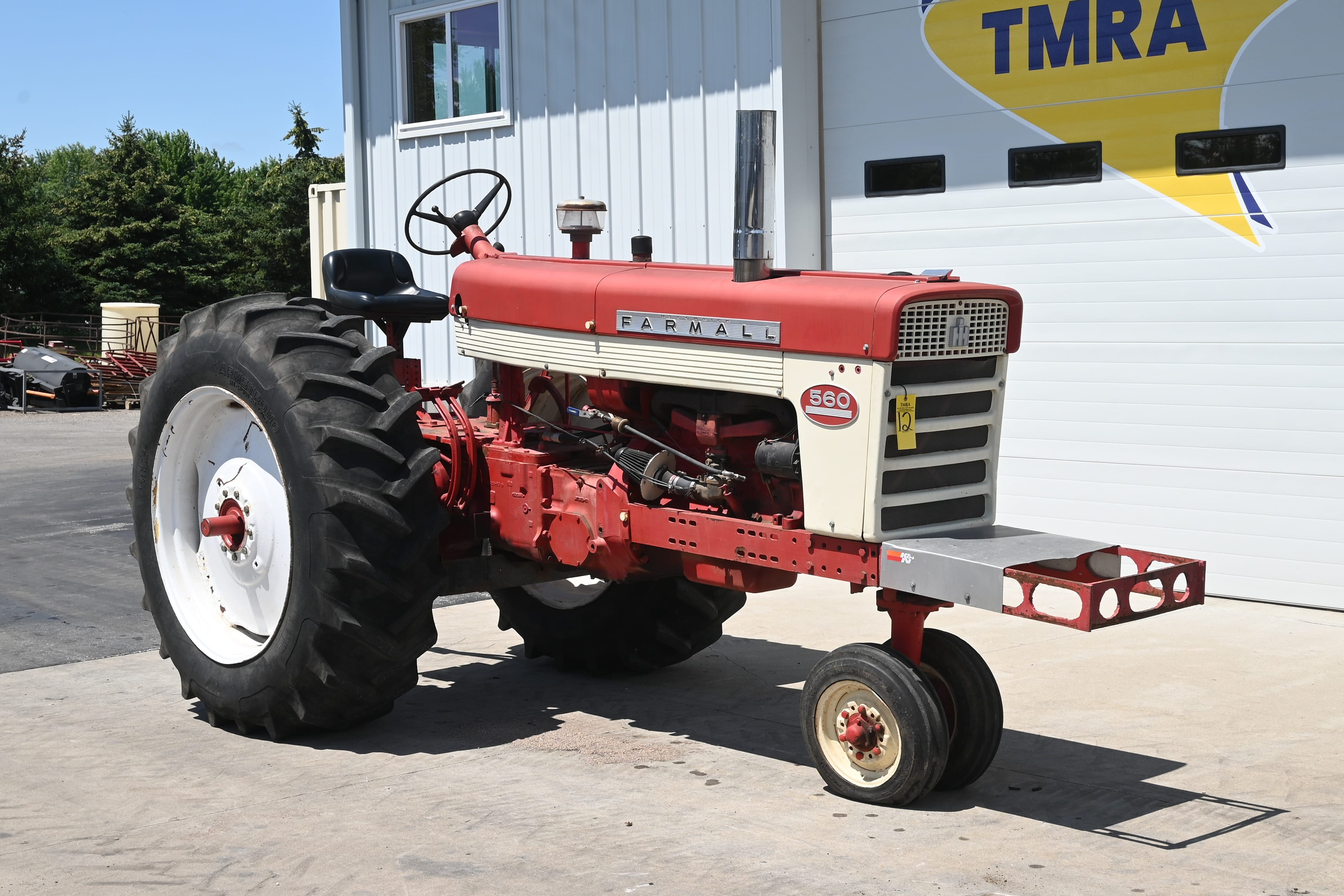 Main image Farmall 560 
