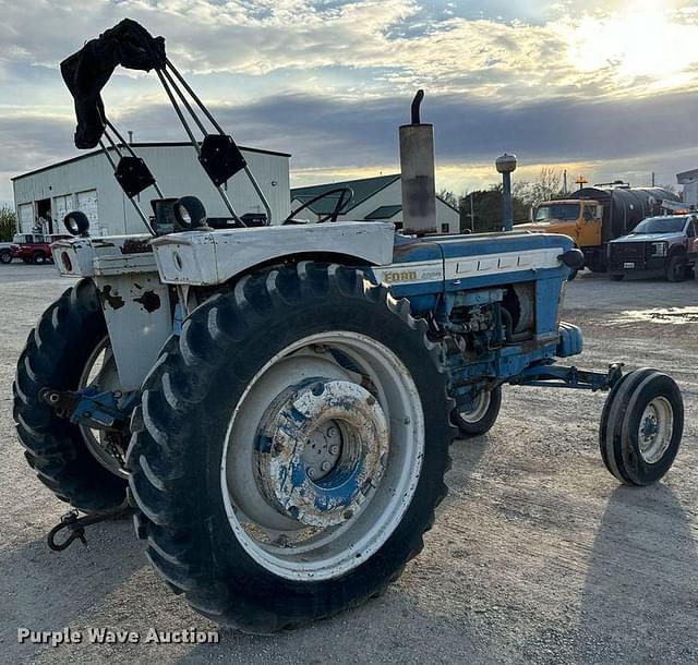 Image of Ford 4000 equipment image 4