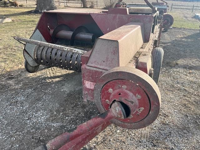 Image of International Harvester 47 equipment image 2