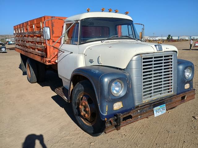 Image of International Loadstar 1600 equipment image 3