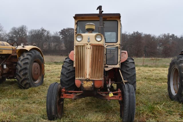Image of J.I. Case 930 equipment image 1