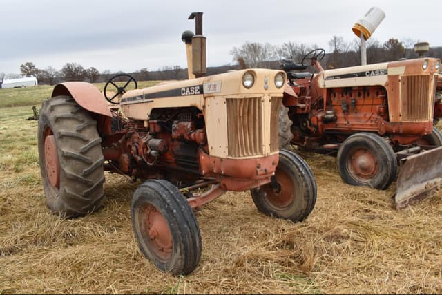 Image of J.I. Case 930 equipment image 2