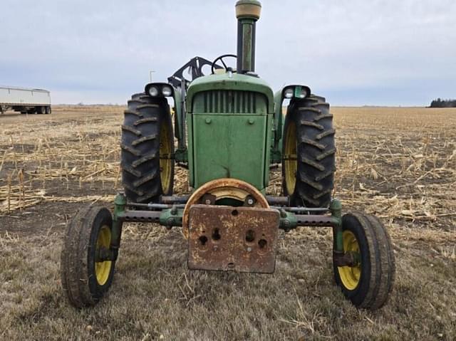 Image of John Deere 3010 equipment image 1