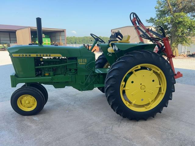 Image of John Deere 2010 equipment image 4