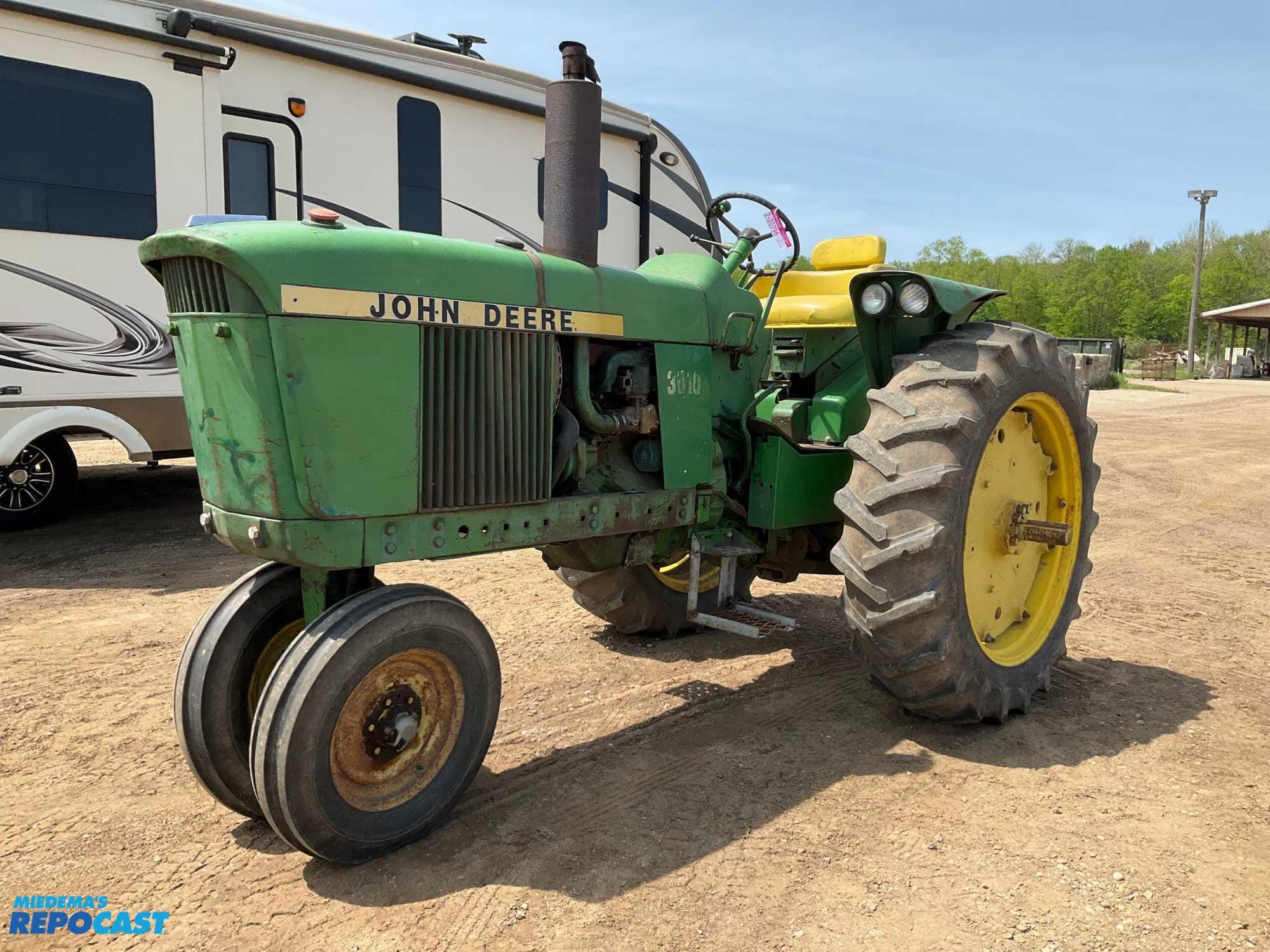 Main image John Deere 3010