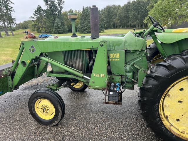 Image of John Deere 3010 equipment image 1