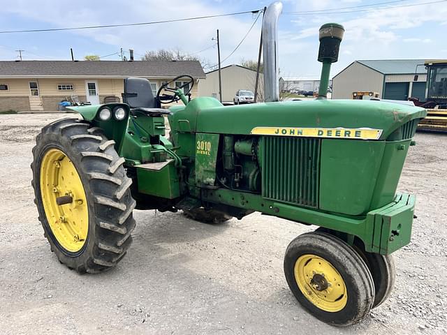 Image of John Deere 3010 equipment image 1