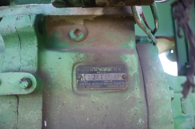 Image of John Deere 4010 equipment image 4