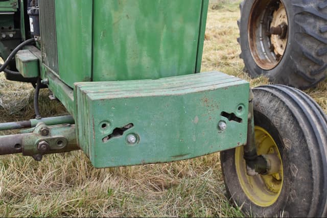 Image of John Deere 4010 equipment image 4