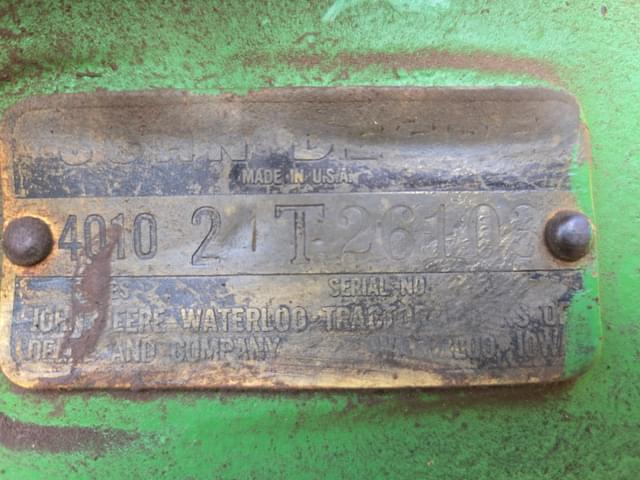 Image of John Deere 4010 equipment image 1