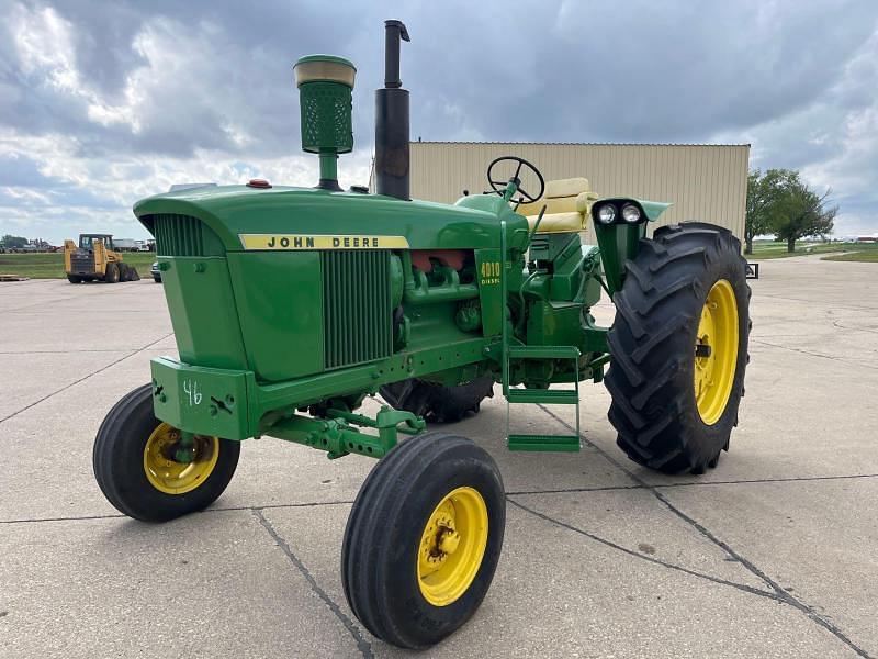 Image of John Deere 4010 Primary image
