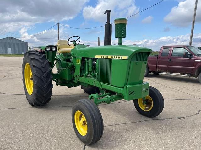 Image of John Deere 4010 equipment image 1