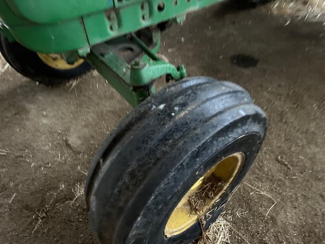 Image of John Deere 4010 equipment image 3