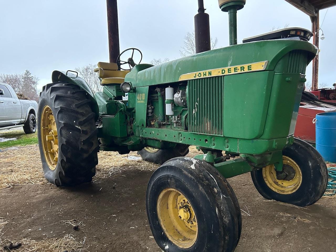 1962 John Deere 4010 Equipment Image0