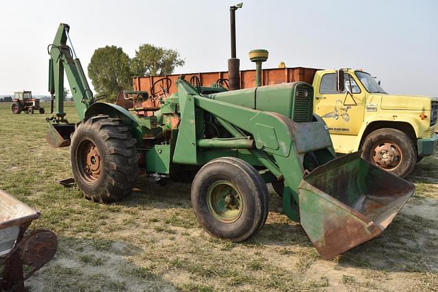 Image of John Deere 4010 equipment image 1