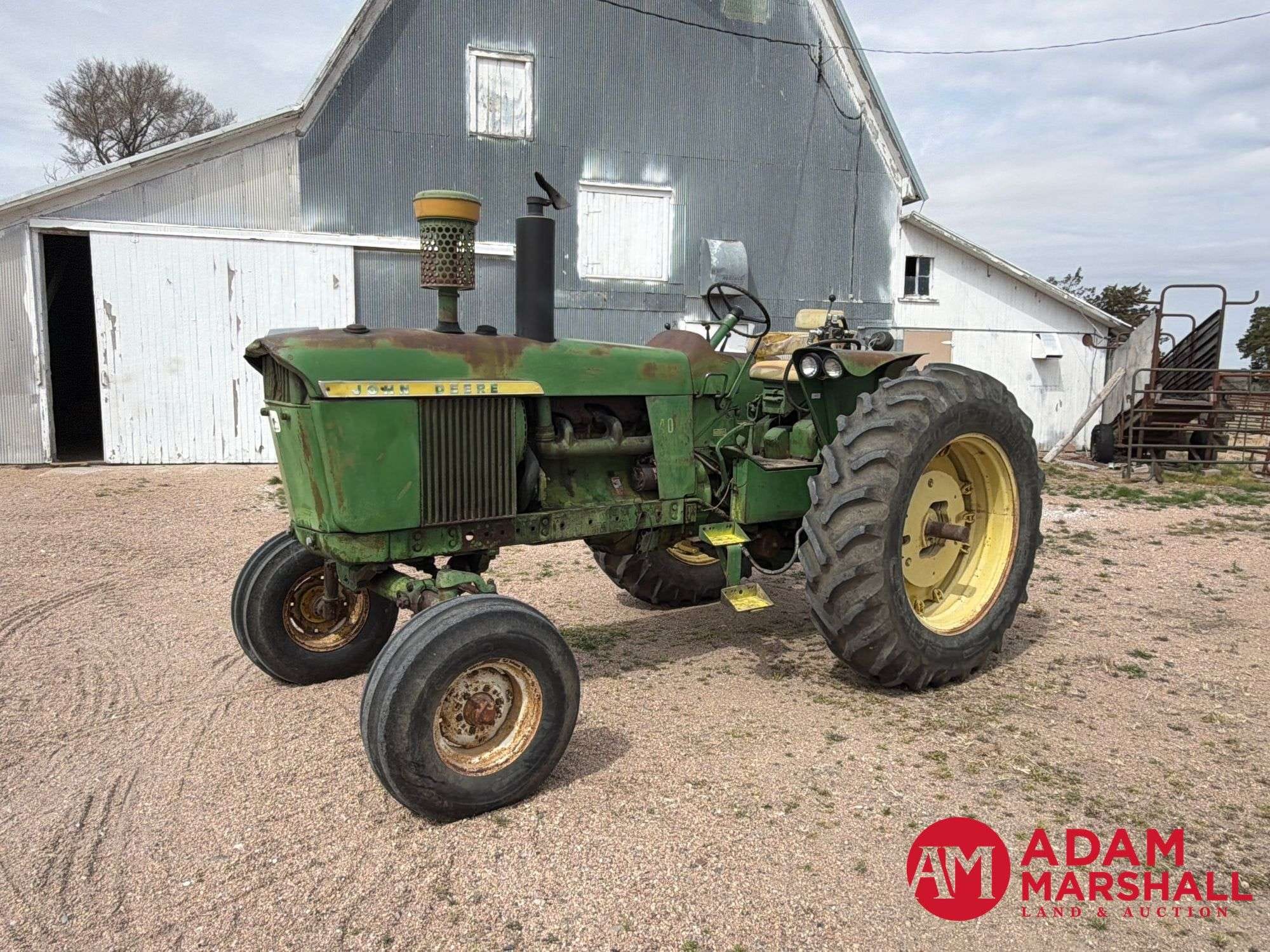 1962 John Deere 4010 Equipment Image0