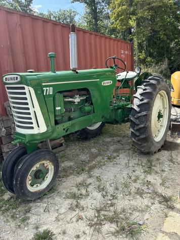 Main image Oliver 770